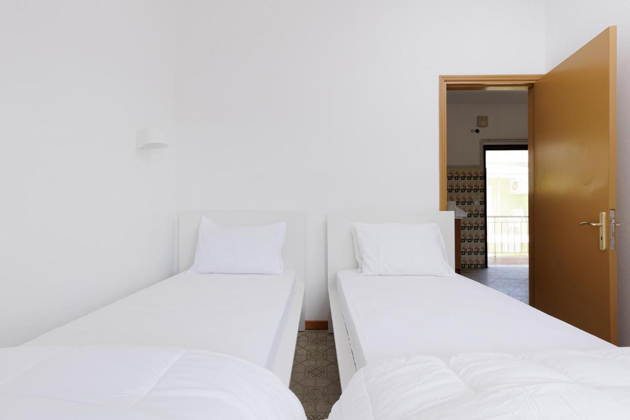 The Island Life Apartments By Konnect, Ipsos Beach Eksteriør bilde